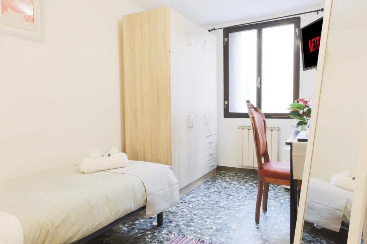 Santa Croce Guest House Veneza Exterior foto