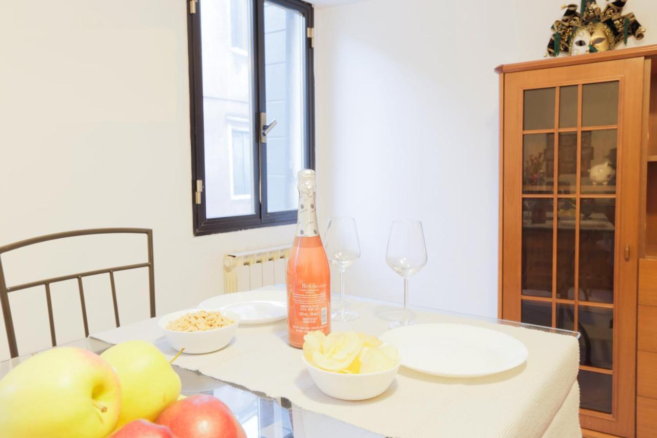 Santa Croce Guest House Veneza Exterior foto